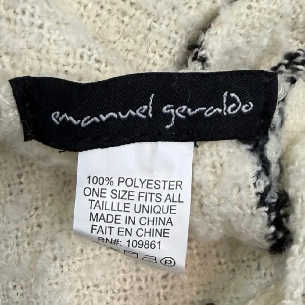 Emanuel Geraldo Plaid Fringe Scarf | Soft Woven Wrap One Size
